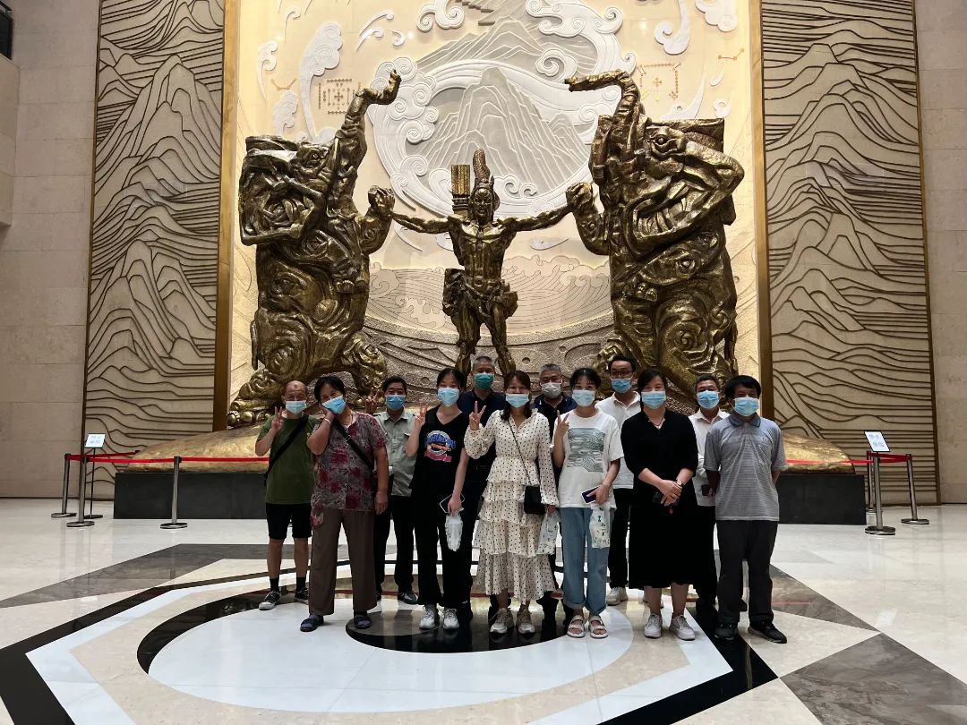 南浦集團員工生日會，走進河南博物院“打卡”鎮館之寶 感受華夏文明